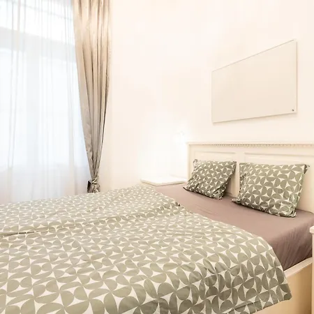 Appartamento Chic Soho Near Opera *