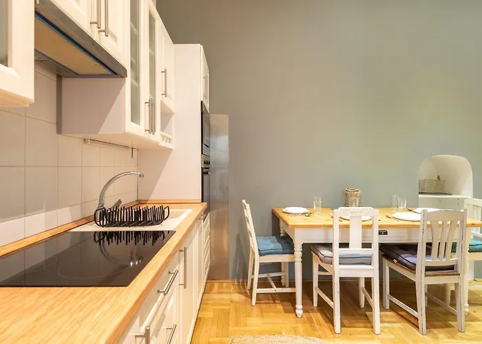 Chic Soho Near Opera Apartament Budapesta