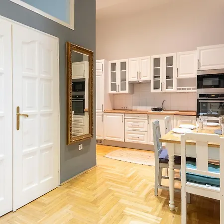 Chic Soho Near Opera Apartamento